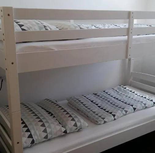 Giovanni Apartman *